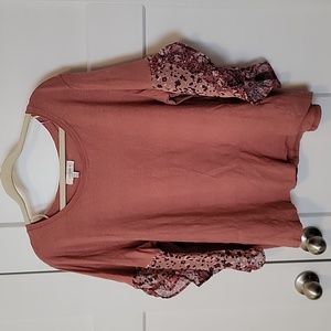 Umgee 2XL 2X mauve top w/ ruffled sleeves